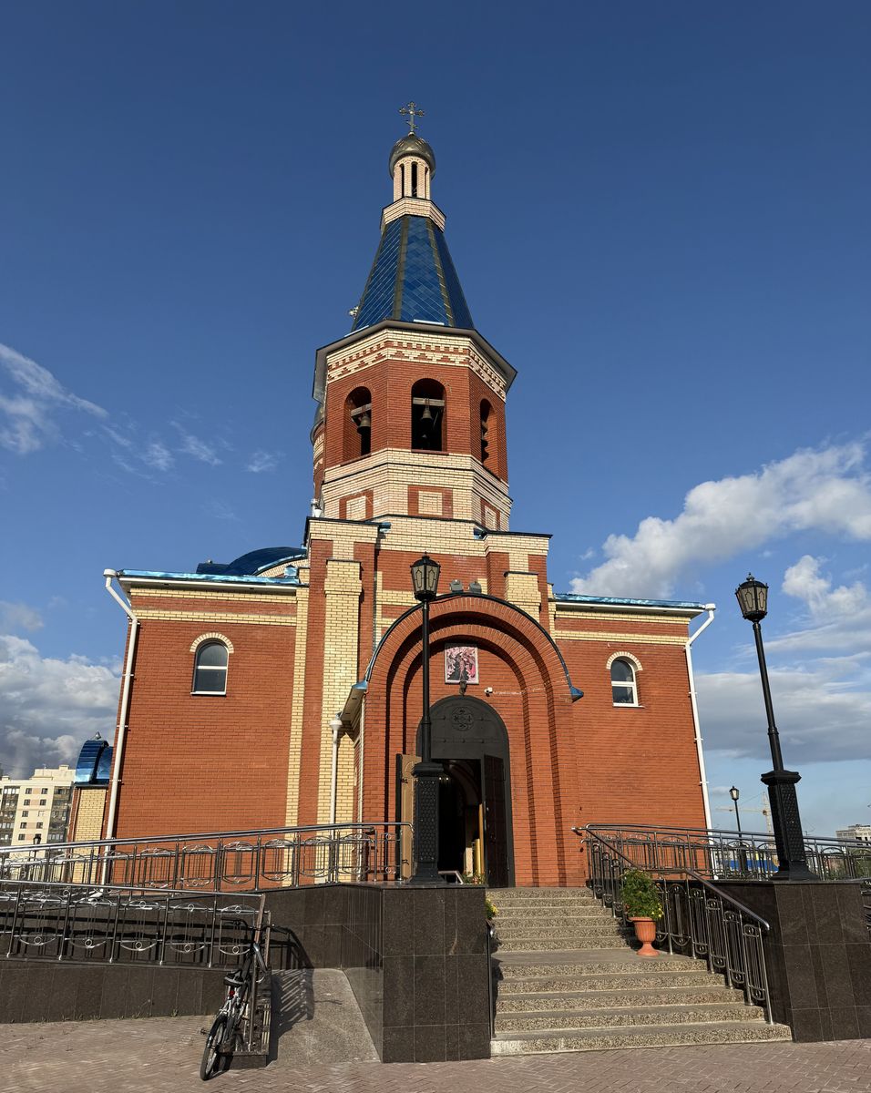 Собор Богоявления Господня, Новый Уренгой (Новый Уренгой, город, Ямало-Ненецкий автономный округ). фасады, Вид с запада