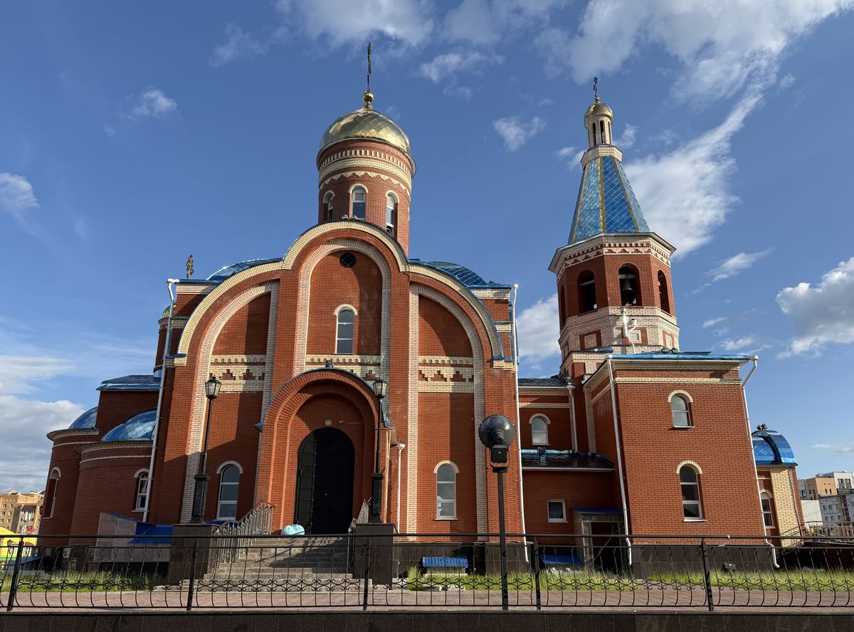 Собор Богоявления Господня, Новый Уренгой (Новый Уренгой, город, Ямало-Ненецкий автономный округ). фасады, Вид с севера