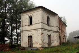 Ровдино. Церковь Преображения Господня