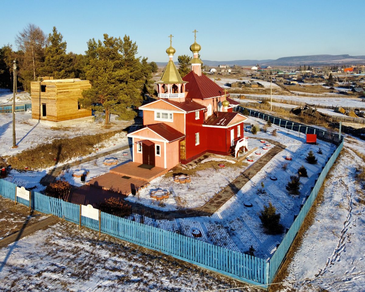 Церковь Уара Мученика, Тихоновка (Боханский район, Иркутская область). фасады, Территория с ЮЗ