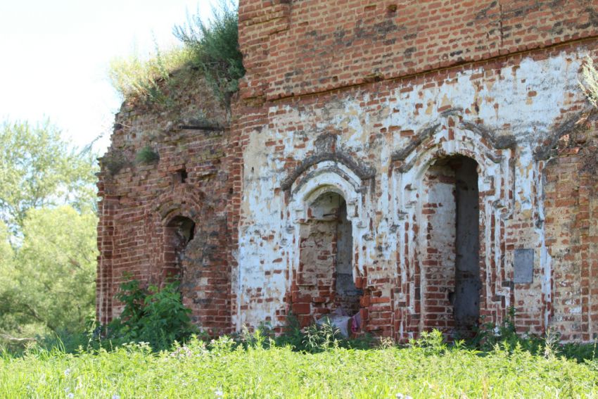 Церковь Параскевы Пятницы, Липяги (Лунинский район, Пензенская область). архитектурные детали