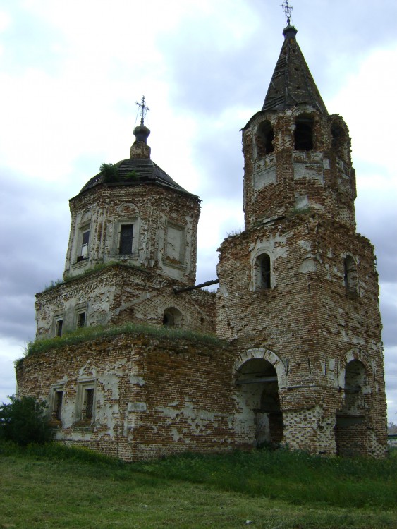 Церковь Рождества Пресвятой Богородицы, Луначарское (Лопатинский район, Пензенская область). фасады