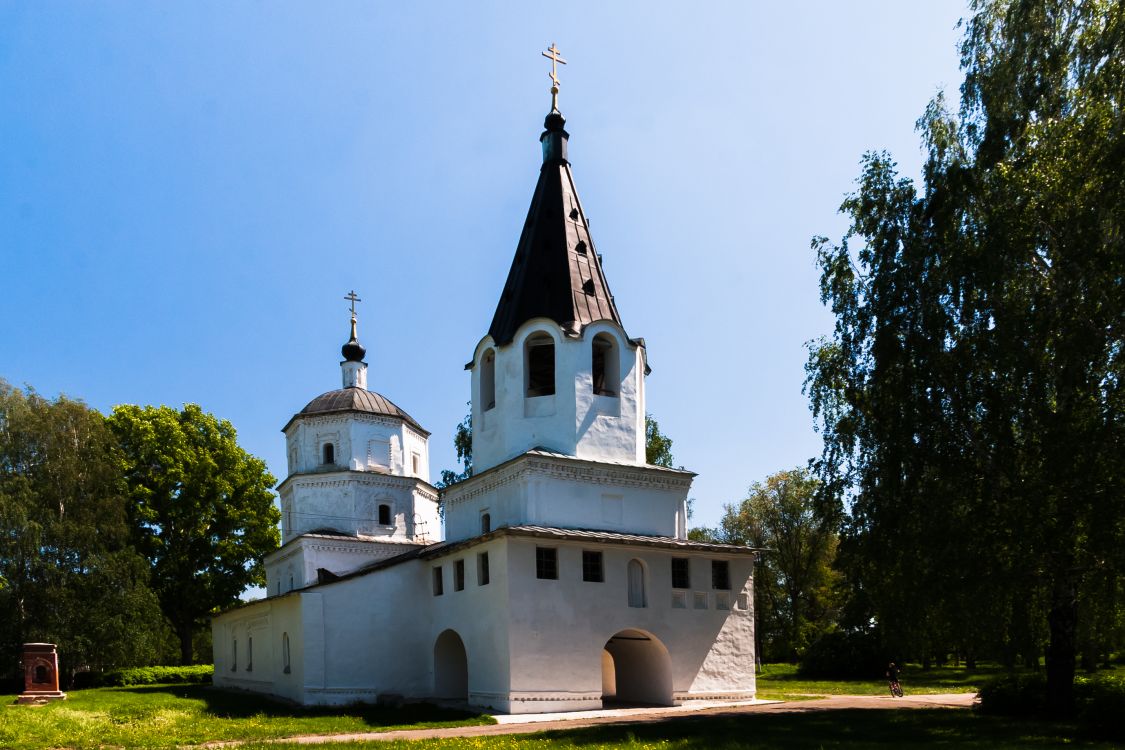 Церковь Преображения Господня, Радищево (Кузнецкий район и г. Кузнецк, Пензенская область). фасады