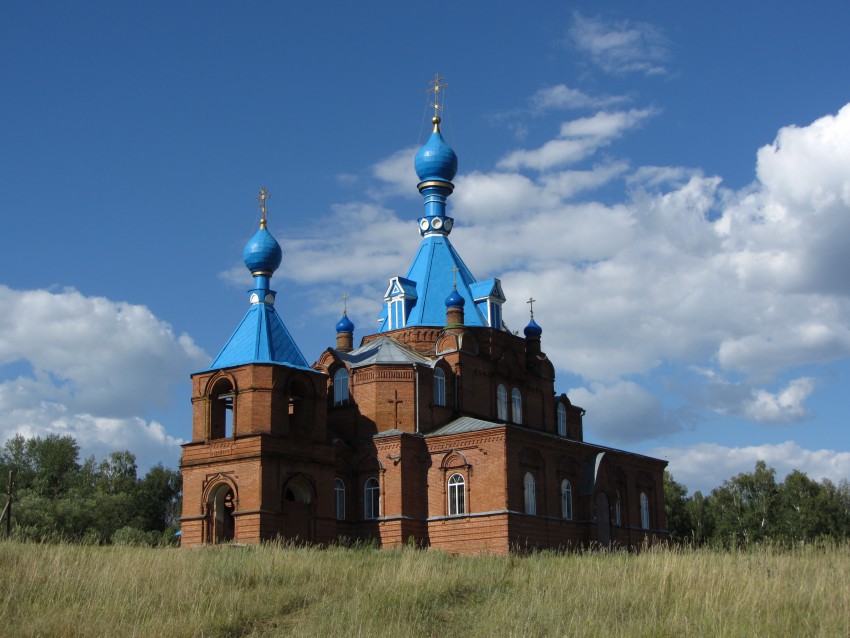 Церковь Покрова Пресвятой Богородицы (новая), Пестровка (Камешкирский район, Пензенская область). фасады