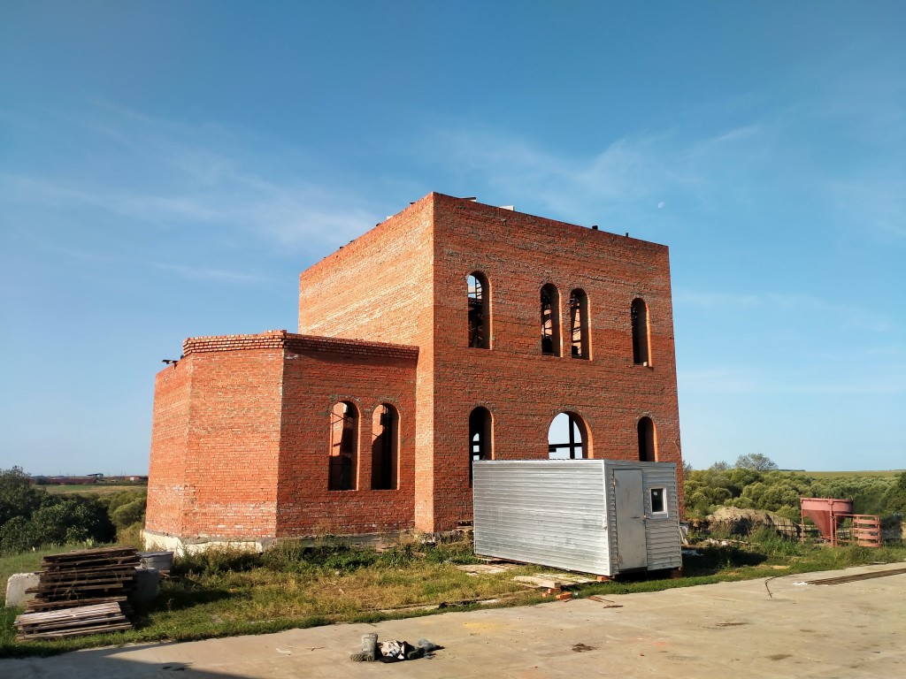 Церковь Михаила Архангела (строящаяся), Кочетовка (Каменский район, Пензенская область). фасады, строящийся храм