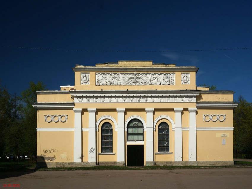 Церковь Георгия Победоносца при бывшем 146-м Пехотном Царицынском полку, Кингисепп (Кингисеппский район, Ленинградская область). фасады