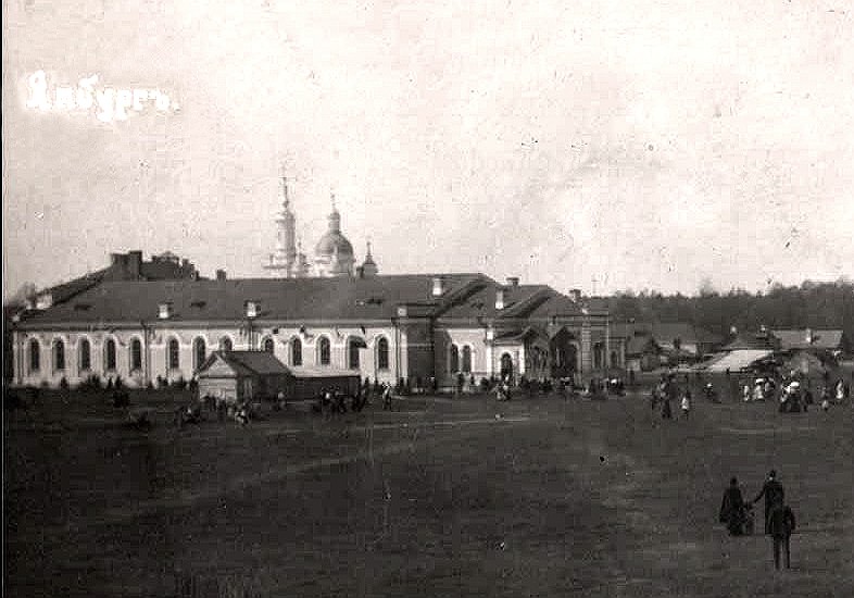 Церковь Георгия Победоносца при бывшем 146-м Пехотном Царицынском полку, Кингисепп (Кингисеппский район, Ленинградская область). архивная фотография, Фото с сайта http://sergey-belyakov.narod.ru/photo/Kingisepp-photo-do-1930_2.html