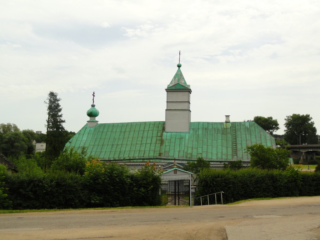 Старообрядческая моленная Покрова Пресвятой Богородицы, Укмерге (Вильнюсский уезд, Литва). фасады