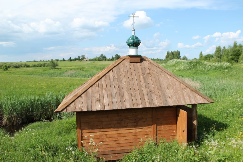 Часовня Паисия Угличского, Малое Богородское (Мышкинский район, Ярославская область). фасады