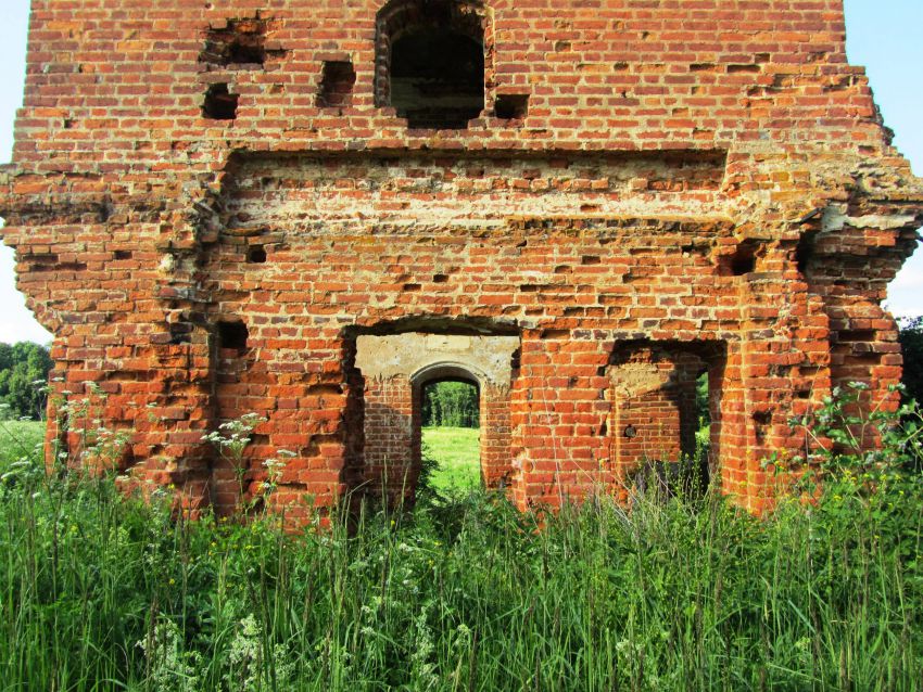 Церковь Положения ризы Христа Спасителя, Ризское (Вяземский район, Смоленская область). архитектурные детали, фрагмент южного фасада
