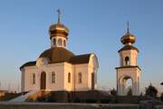 Евпатория. Луки (Войно-Ясенецкого) в микрорайоне Спутник-2, церковь