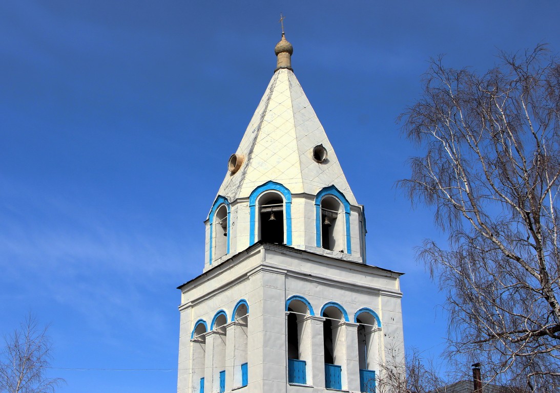 Церковь Владимирской иконы Божией Матери, Старый Бурец (Малмыжский район, Кировская область). архитектурные детали