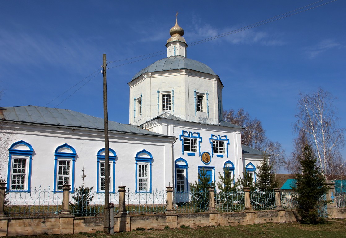 Церковь Владимирской иконы Божией Матери, Старый Бурец (Малмыжский район, Кировская область). фасады