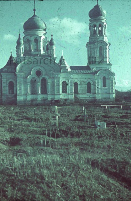 Церковь Успения Пресвятой Богородицы, Славянск-на-Кубани (Славянский район, Краснодарский край). архивная фотография, Фото 1942 г. с аукциона e-bay.de