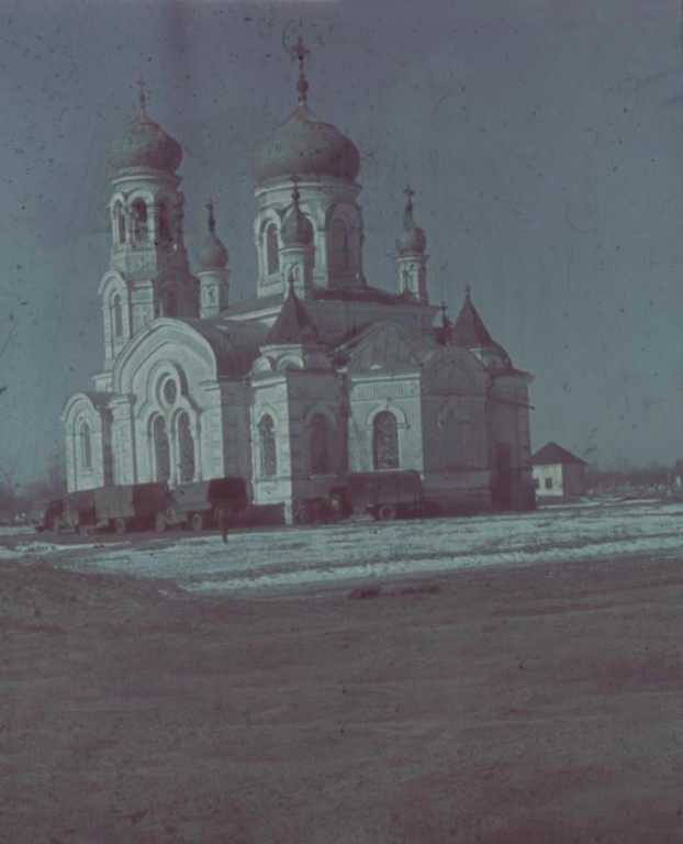Церковь Успения Пресвятой Богородицы, Славянск-на-Кубани (Славянский район, Краснодарский край). архивная фотография, Фото 1942 г. с аукциона e-bay.de
