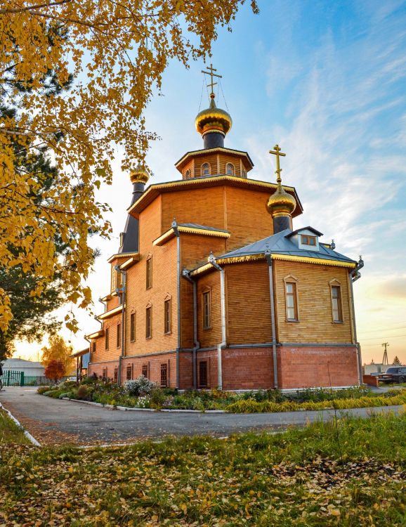 Церковь Сергия Радонежского, Лесниково (Кетовский район, Курганская область). документальные фотографии, Полностью закончено внешнее оформление храма