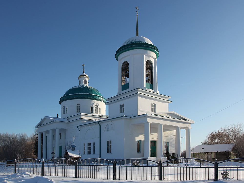 Усть-Миасское. Церковь Богоявления Господня. общий вид в ландшафте, Вид с северо-запада