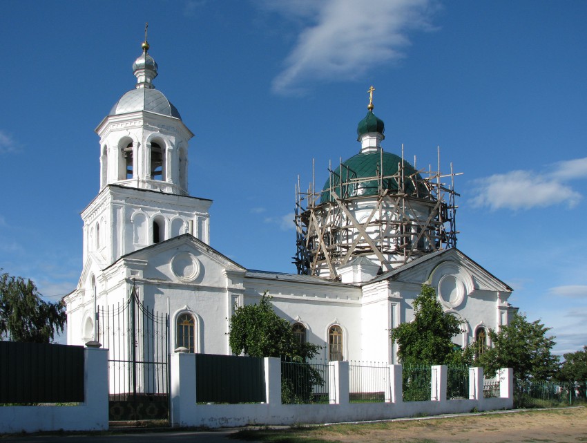 Мишкино. Церковь Троицы Живоначальной. фасады