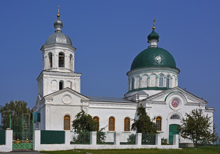 Троицкий храм курган