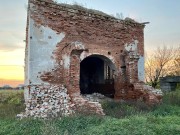 Церковь Троицы Живоначальной, Восточный фасад с разрушенной апсидой<br>, Островное, Мишкинский район, Курганская область