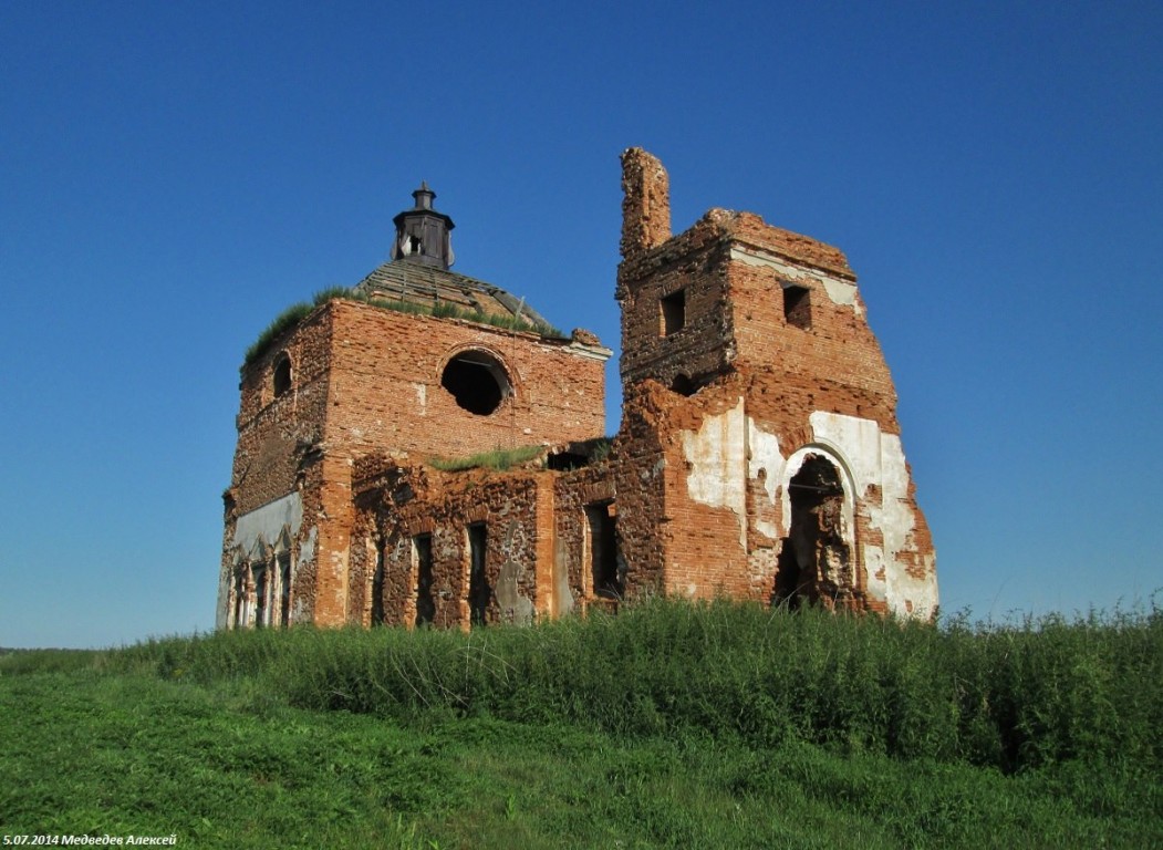 Церковь Спаса Нерукотворного Образа, Сладкокарасинское (Мишкинский район, Курганская область). фасады