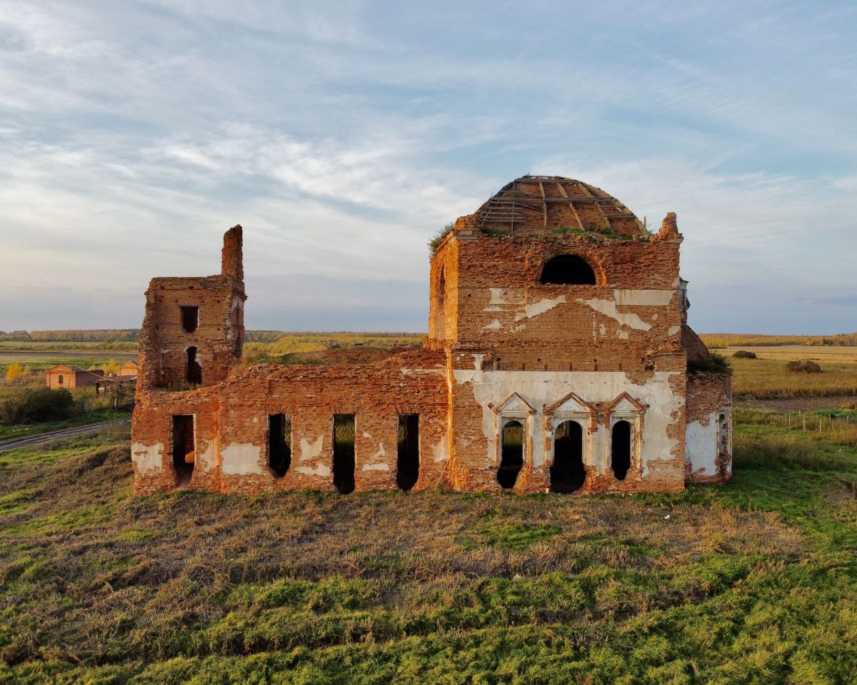 Церковь Спаса Нерукотворного Образа, Сладкокарасинское (Мишкинский район, Курганская область). фасады, Южный фасад