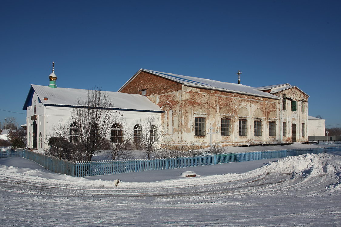 Церковь Троицы Живоначальной, Чаши (Каргапольский район, Курганская область). фасады, Вид с юго-запада