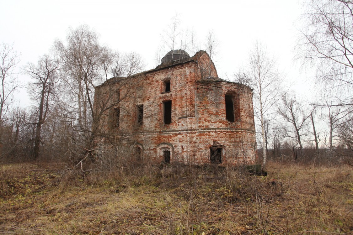 Красное. Церковь Введения во храм Пресвятой Богородицы. фасады