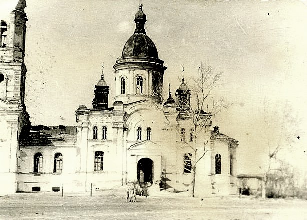 Михайловка. Церковь Николая Чудотворца (новая). архивная фотография, фото с сайта http://www.kurgangen.ru/photos/albums/userpics/10001/Мих_церковь.jpg  из архива Владимира Шевцова.