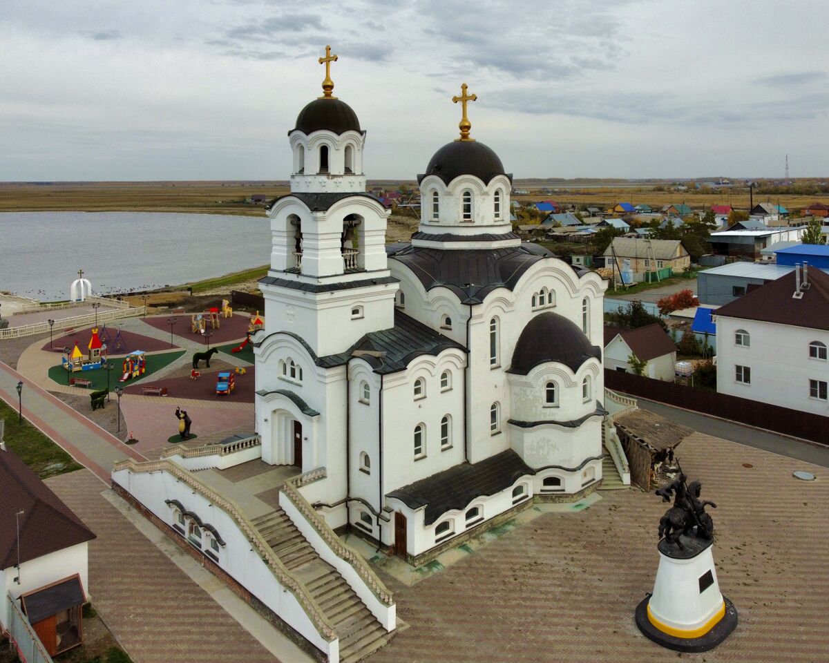 Церковь Рождества Христова (новая), Частоозерье (Частоозерский район, Курганская область). фасады, Вид с юга