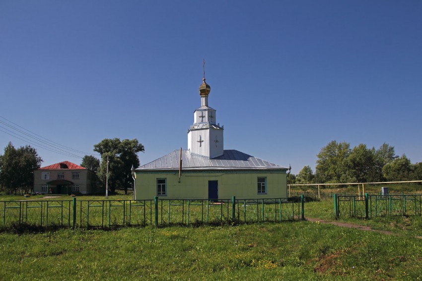 Церковь Михаила Архангела, Парадеево (Ичалковский район, Республика Мордовия). общий вид в ландшафте