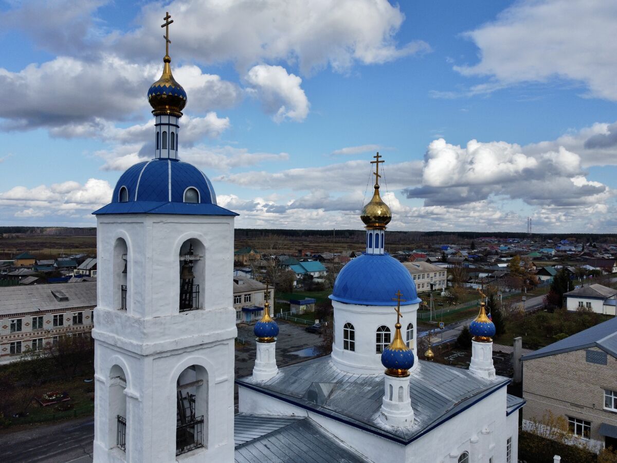 Церковь Рождества Христова, Слобода-Бешкиль (Исетский район, Тюменская область). архитектурные детали, Главы храма