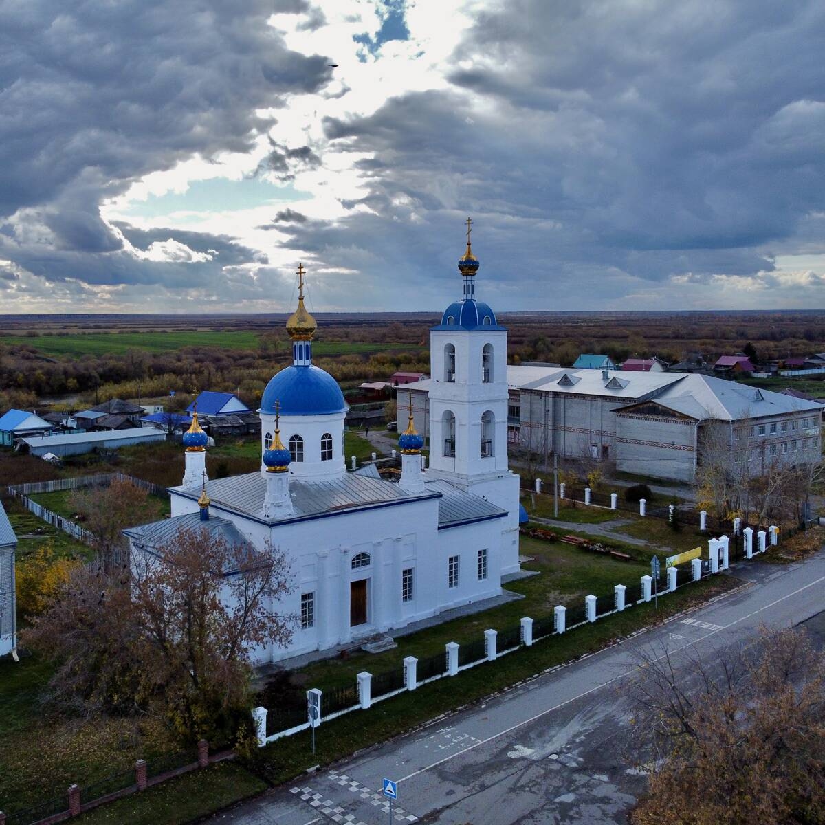 Церковь Рождества Христова, Слобода-Бешкиль (Исетский район, Тюменская область). фасады, Вид с СВ