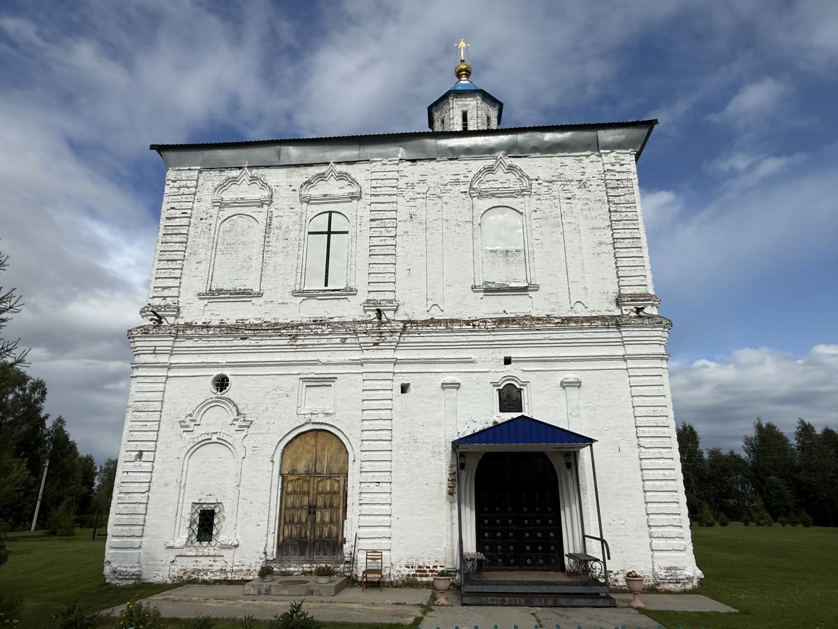 Церковь Успения Пресвятой Богородицы, Демьянское (Уватский район, Тюменская область). фасады, Вид с запада
