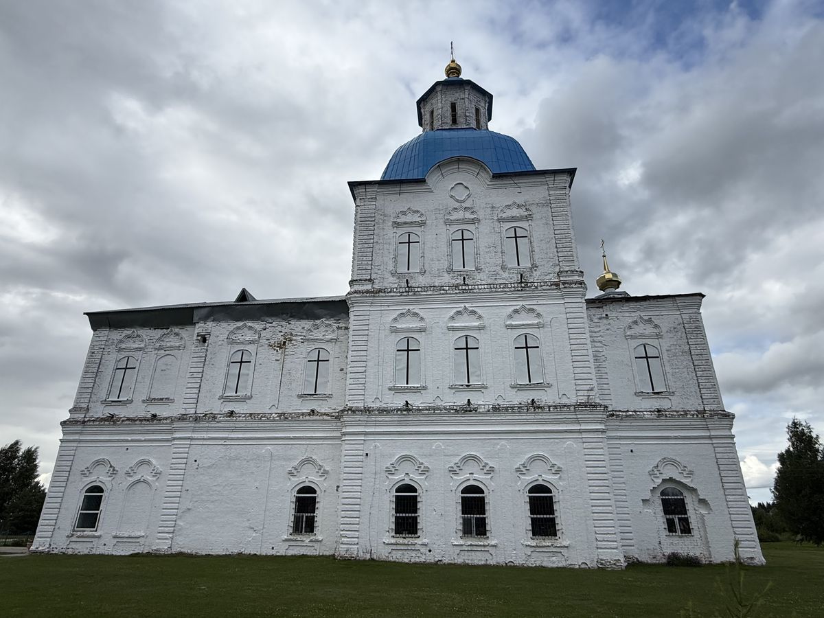 Церковь Успения Пресвятой Богородицы, Демьянское (Уватский район, Тюменская область). фасады, Вид с юга