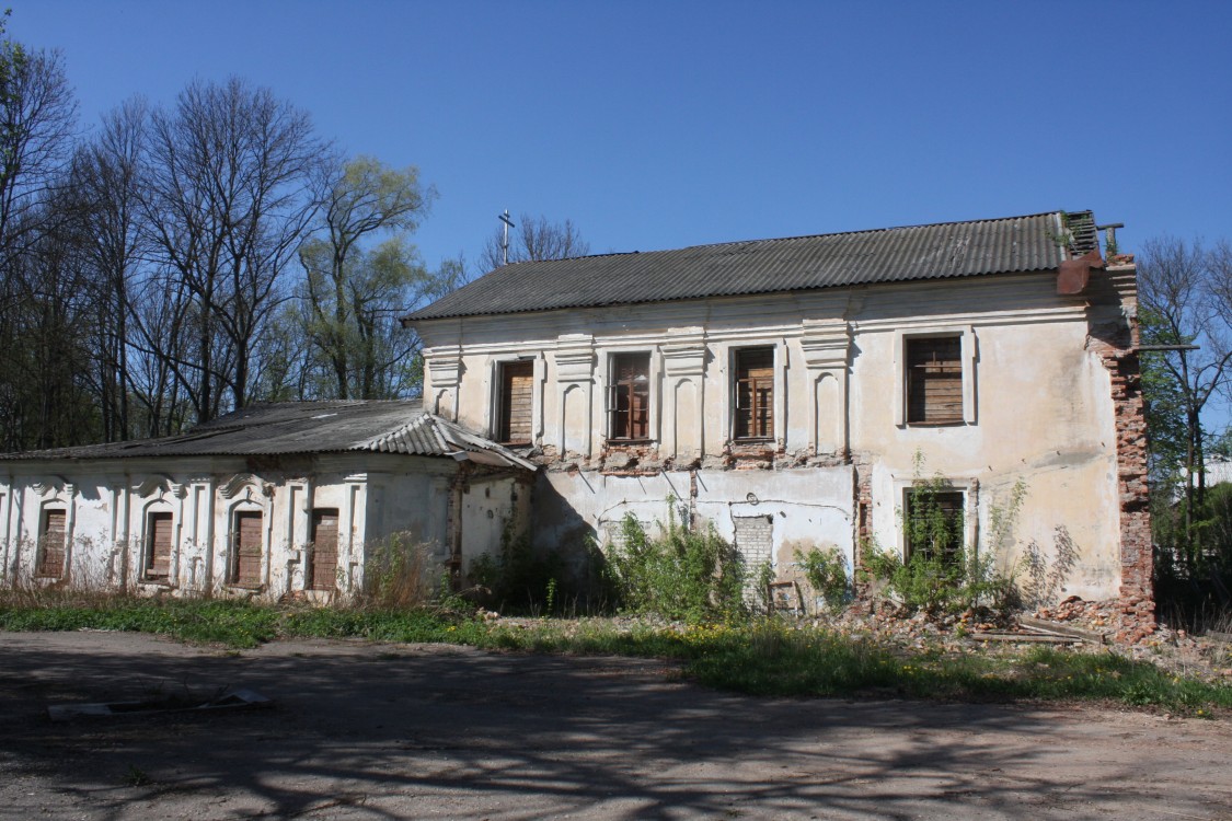 Остров. Церковь Покрова Пресвятой Богородицы. фасады