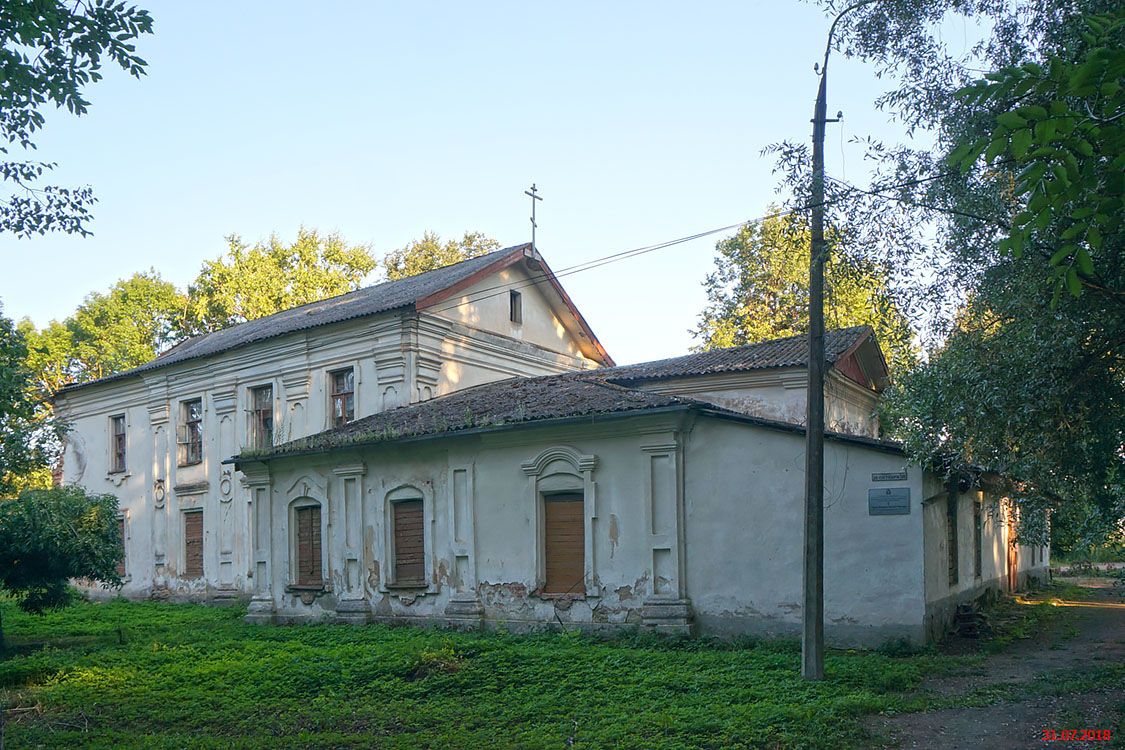 Остров. Церковь Покрова Пресвятой Богородицы. фасады