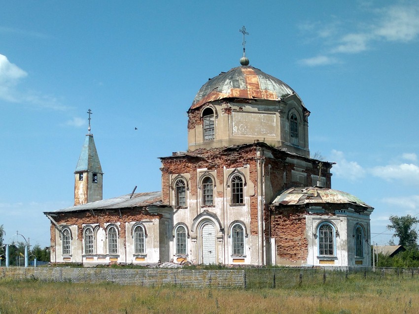 Слобода Петропавловская. Церковь Петра и Павла. фасады