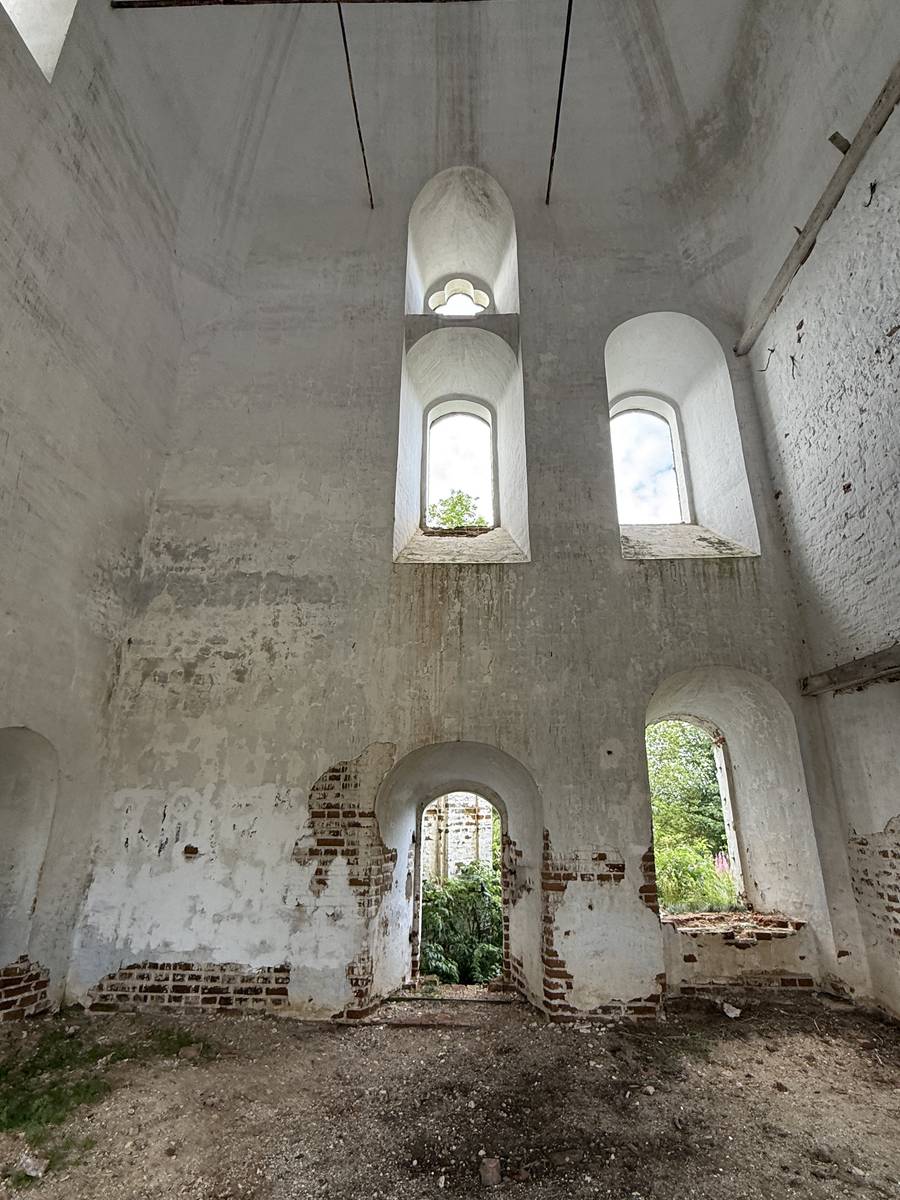 Церковь Прокопия и Иоанна Устюжских, Юровск (Уватский район, Тюменская область). интерьер и убранство, Северная стена основного объема