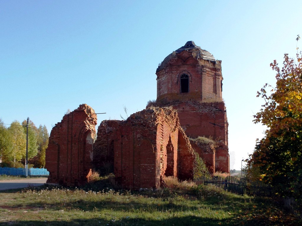 Церковь Троицы Живоначальной, Слобода Екатерининская (Новошешминский район, Республика Татарстан). фасады