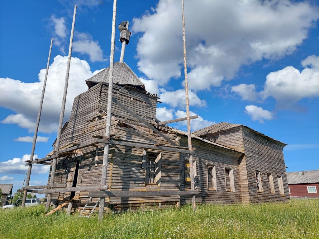 Церковь Рождества Иоанна Предтечи, Березник (Лешуконский район, Архангельская область). фасады, вид с юго-запада