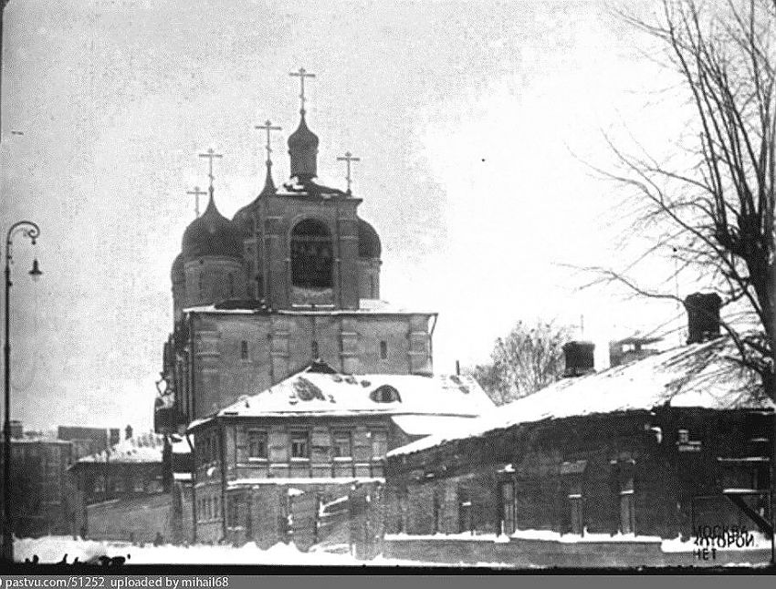 Собор Успения Пресвятой Богородицы на Апухтинке, Таганский (Центральный административный округ (ЦАО), г. Москва). архивная фотография, Фото с сайта https://pastvu.com