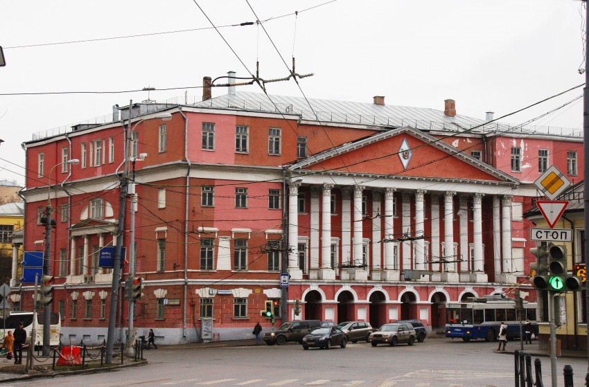 Домовая церковь Андрея Первозванного при бывшей 2-ой мужской гимназии, Басманный (Центральный административный округ (ЦАО), г. Москва). фасады
