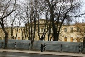 Москва. Домовая церковь Константина и Елены при Фанагорийском полку в Семинарских казармах