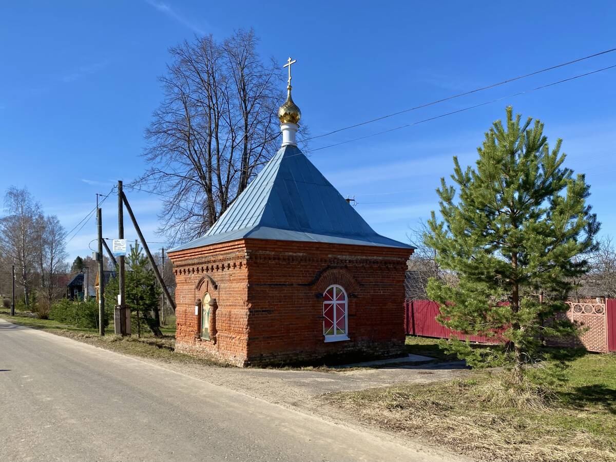 Часовня Константина и Елены, Неверово (Нерехтский район, Костромская область). фасады, Вид с северо-востока