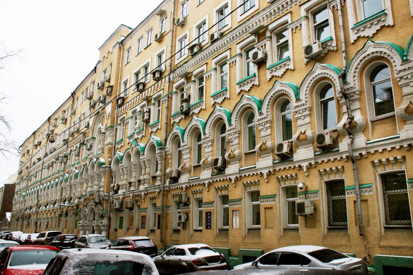 Домовая церковь Третьего Обретения главы Иоанна Предтечи при бывшем Доме Братолюбивого Общества имени Фирсанова, Пресненский (Центральный административный округ (ЦАО), г. Москва). фасады, Фасад  дома