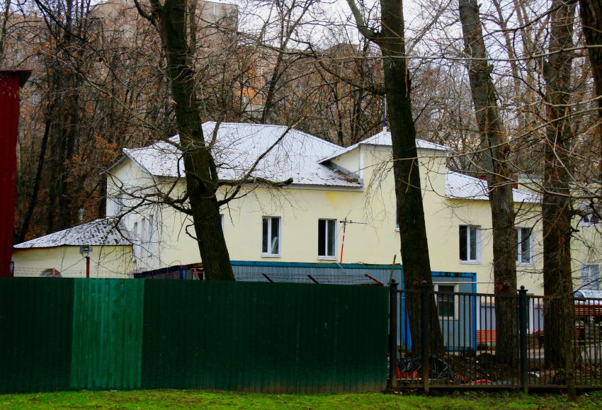 Домовая церковь Воскрешения Лазаря при Щербатовской больнице, Якиманка (Центральный административный округ (ЦАО), г. Москва). фасады