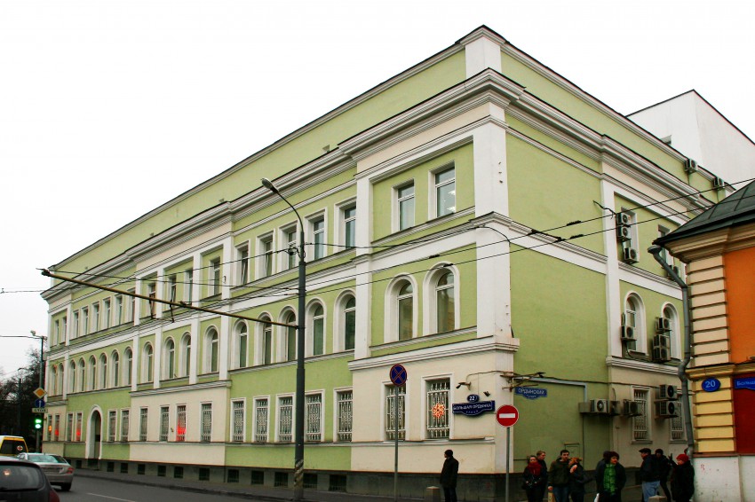 Домовая церковь Введения во Храм Пресвятой Богородицы при бывшем Мариинском Епархиальном училище, Якиманка (Центральный административный округ (ЦАО), г. Москва). фасады