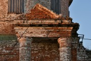 Церковь Михаила Архангела, Фрагмент портика северного фасада<br>, Порошино, Пачелмский район, Пензенская область