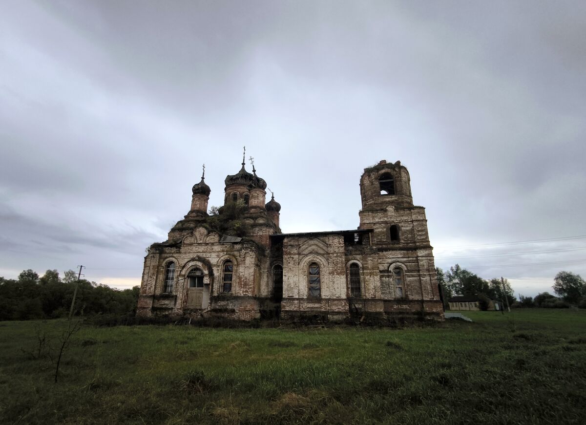 Церковь Димитрия Солунского, Юлово (Мокшанский район, Пензенская область). фасады